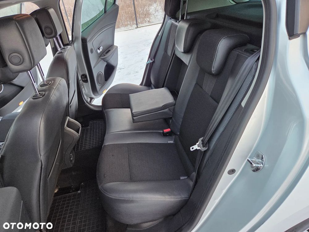 Renault Megane 1.6 16V 110 Authentique - 21