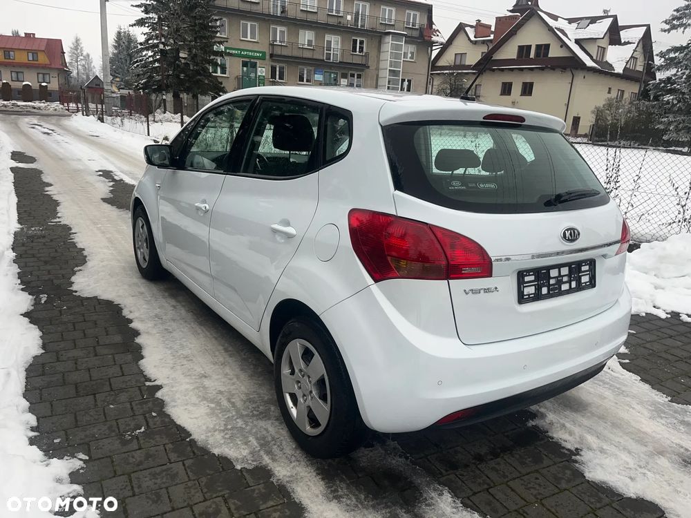 Kia Venga 1.4 Business Line - 6