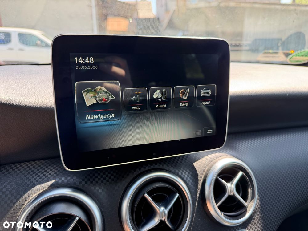 Mercedes-Benz Klasa A 200 7G-DCT Style - 34