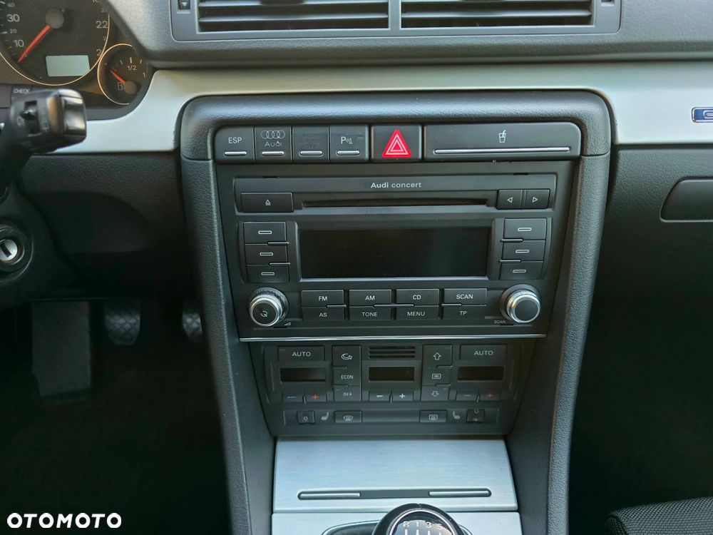 Audi A4 Avant 1.8T Quattro - 15
