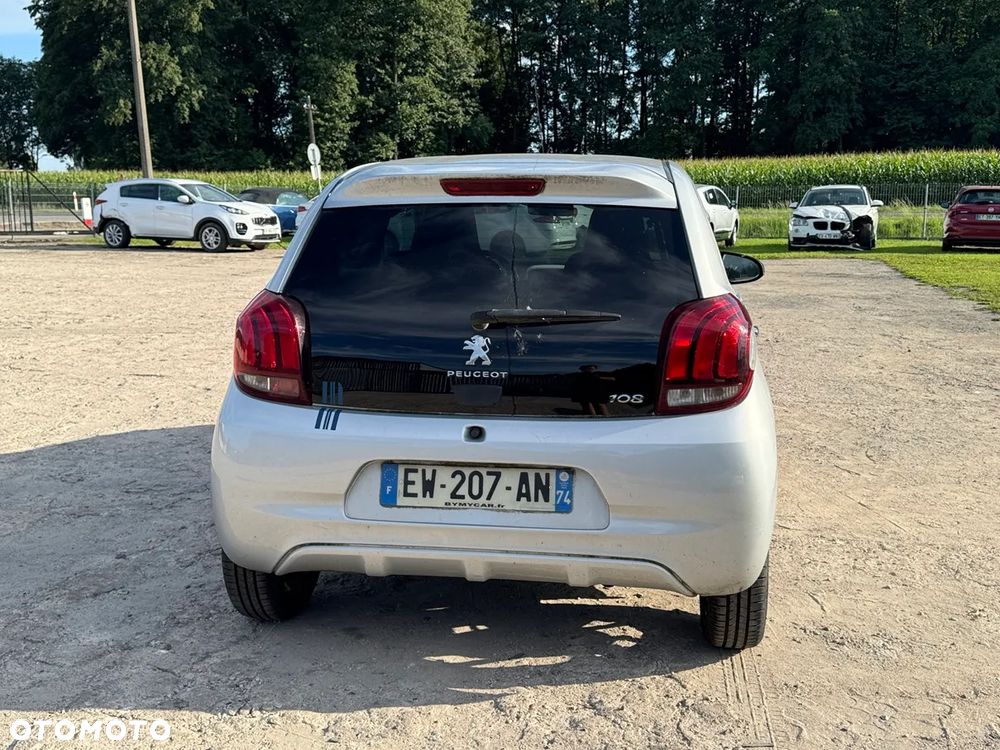 Peugeot 108 PureTech 82 Top Roland Garros - 8