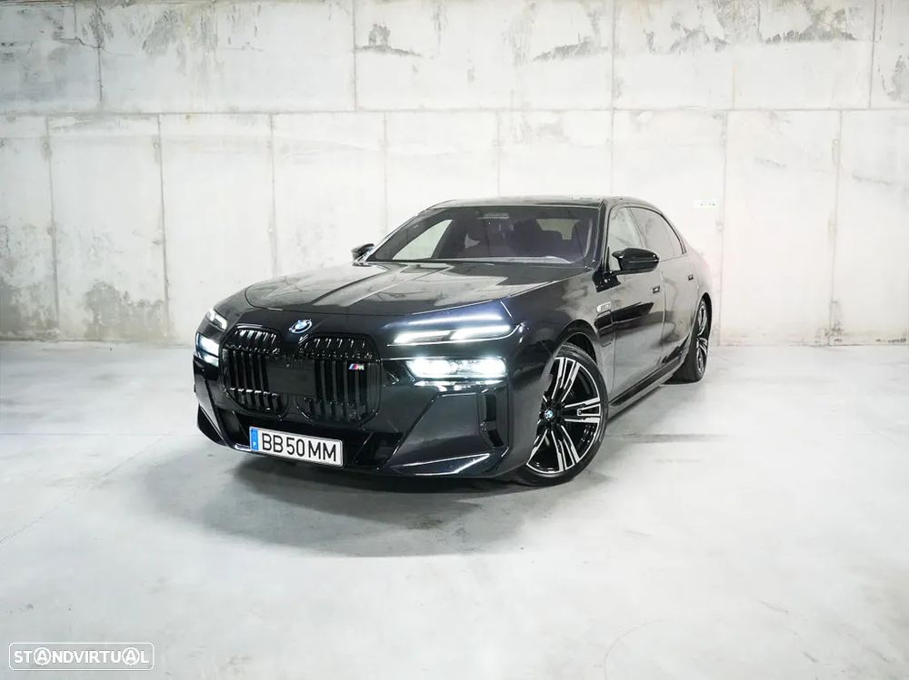 BMW 760 M760e xDrive