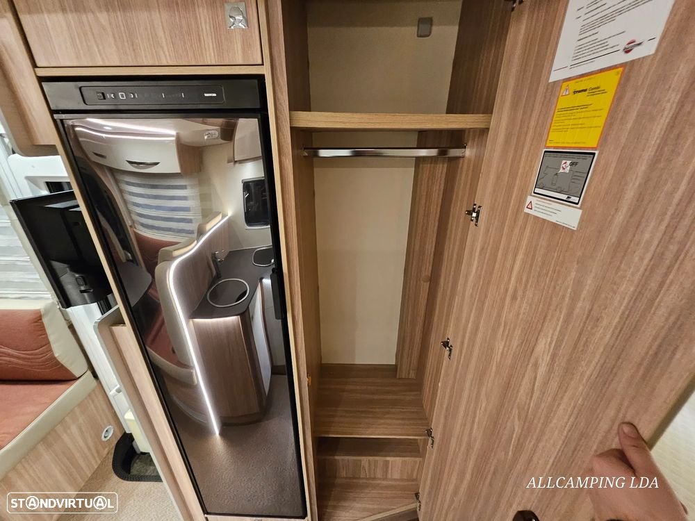 Burstner Delfin CAMA FRANCESA + BASCULANTE - 45