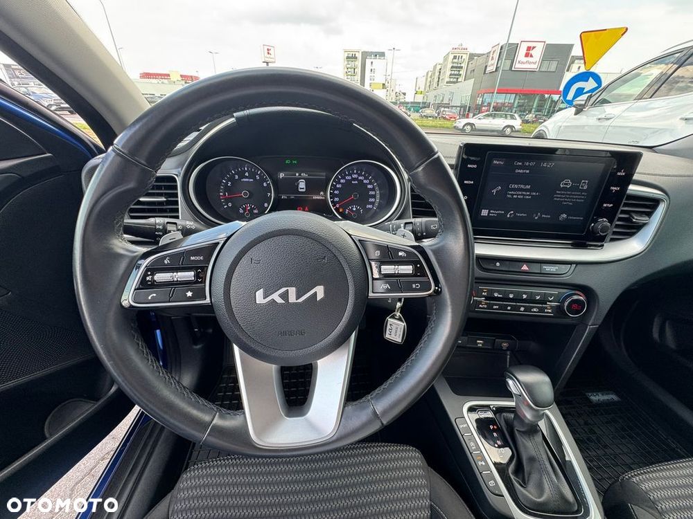 Kia Ceed 1.5 T-GDI M DCT - 16