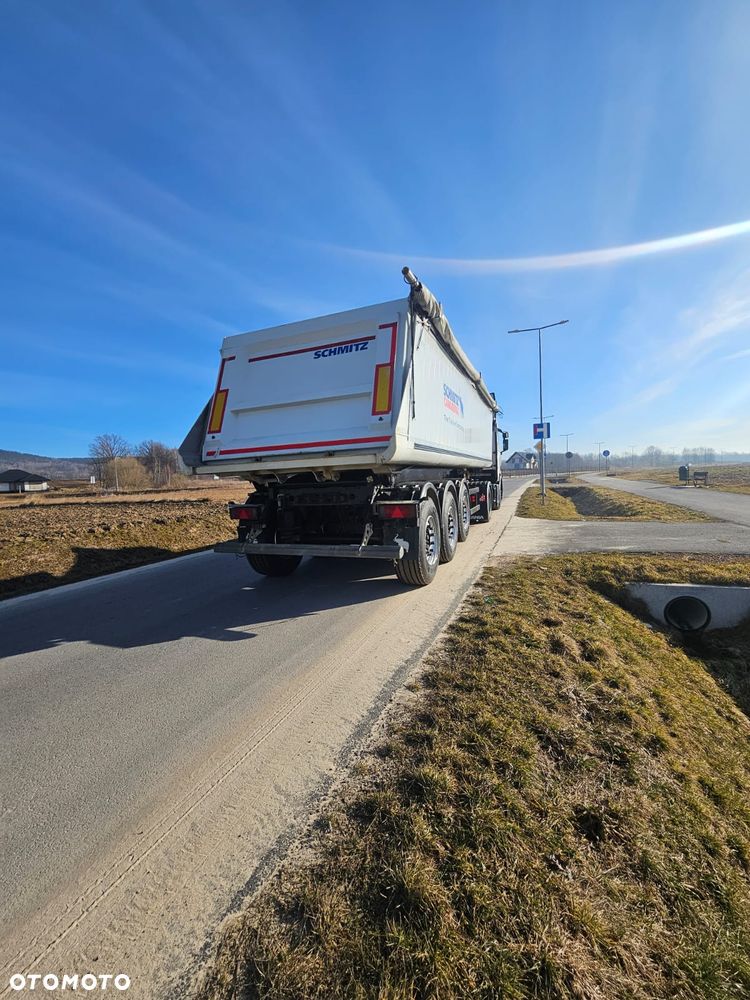 Schmitz Cargobull - 4