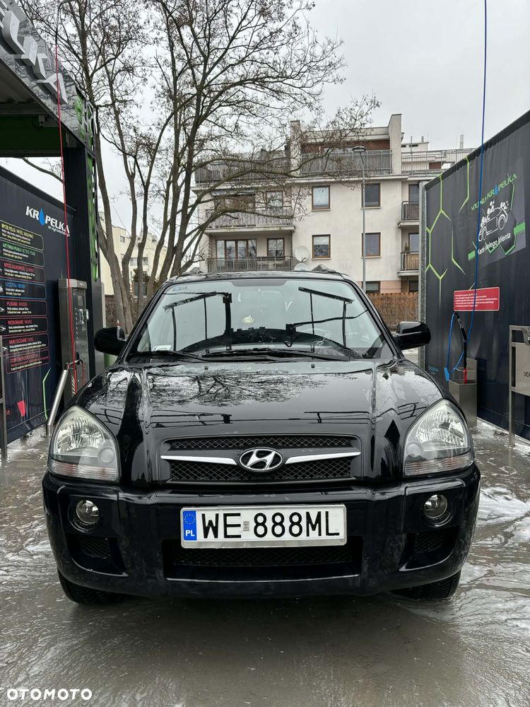Hyundai Tucson 2.0 Elegance / Premium - 2