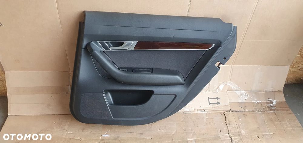Tapicerka boczek prawy tył tylna prawa Audi A6 C6 Lift - 1