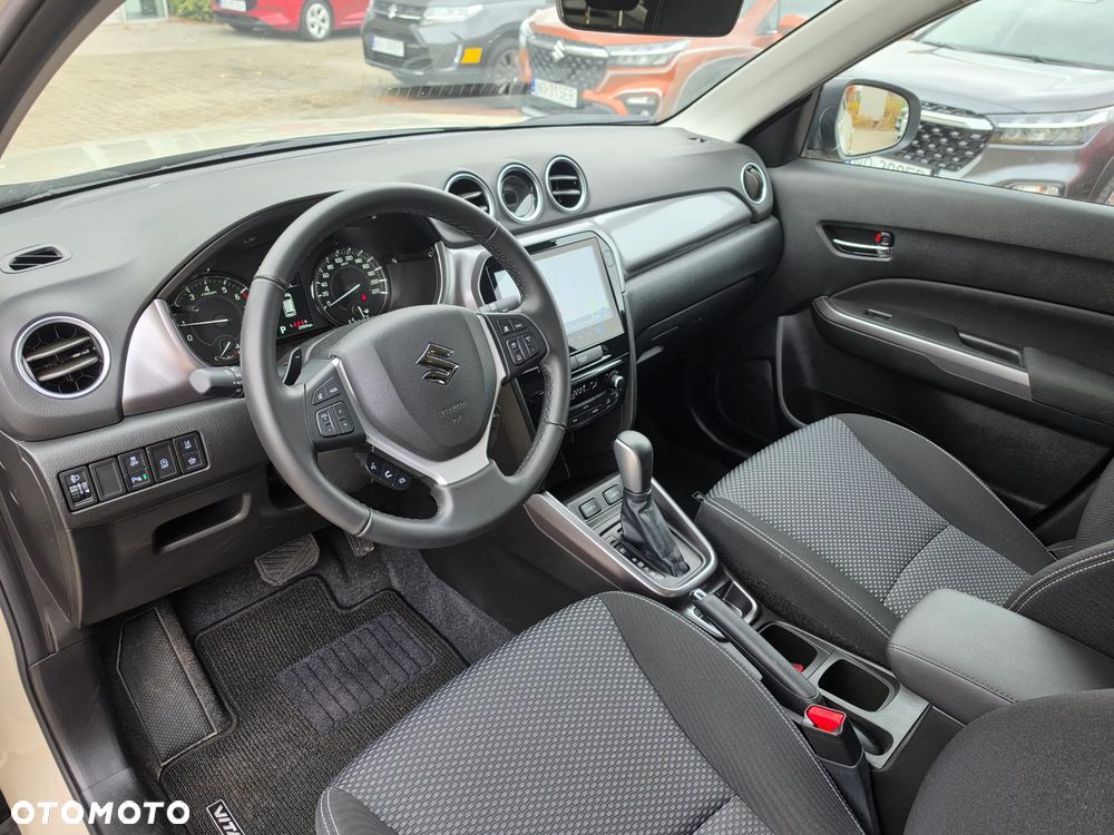 Suzuki Vitara - 12