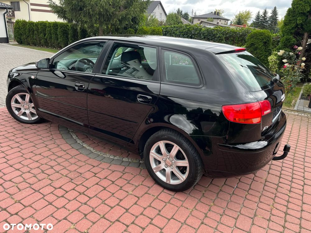 Audi A3 Sportback 1.6 Limited Edition - 3