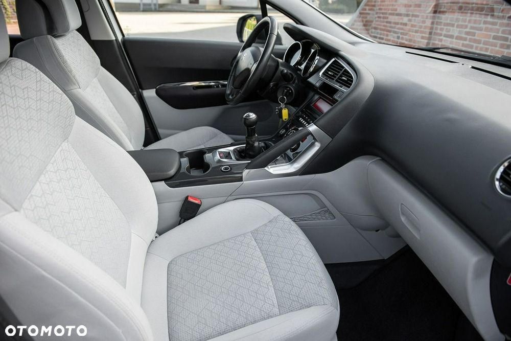 Peugeot 3008 120 VTi Premium - 10