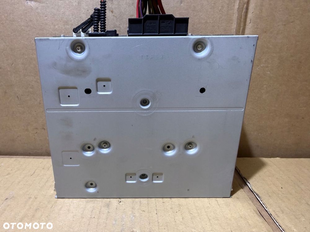 audi a4 b8 a5 8t a6 c6 q5 8r moduł tuner radia 4f0035056b - 4