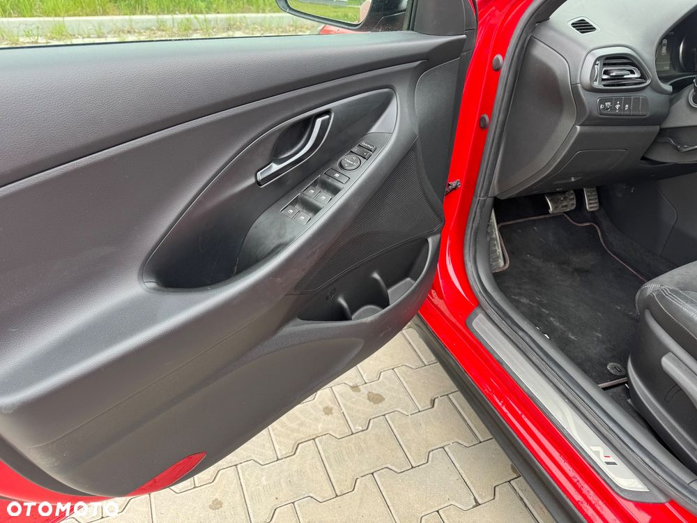 Hyundai i30 N - 21