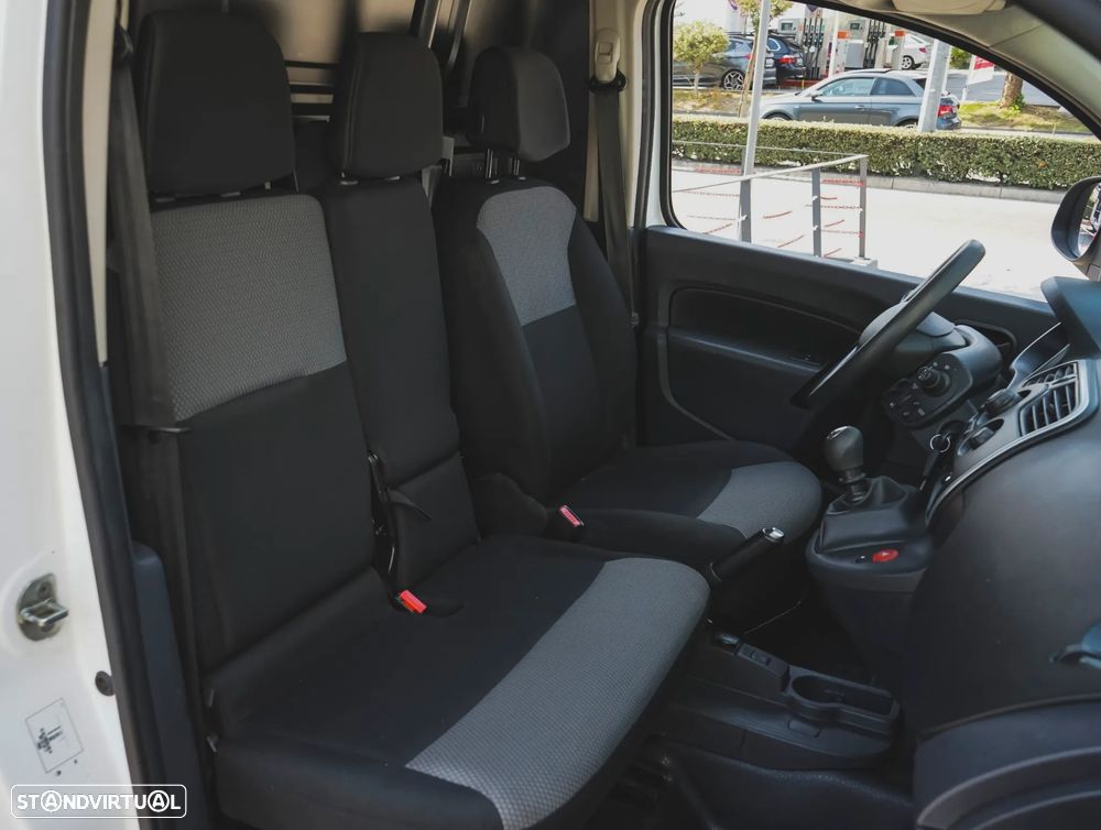 Renault KANGOO EXPRESS 1.5 DCI 95 - 29
