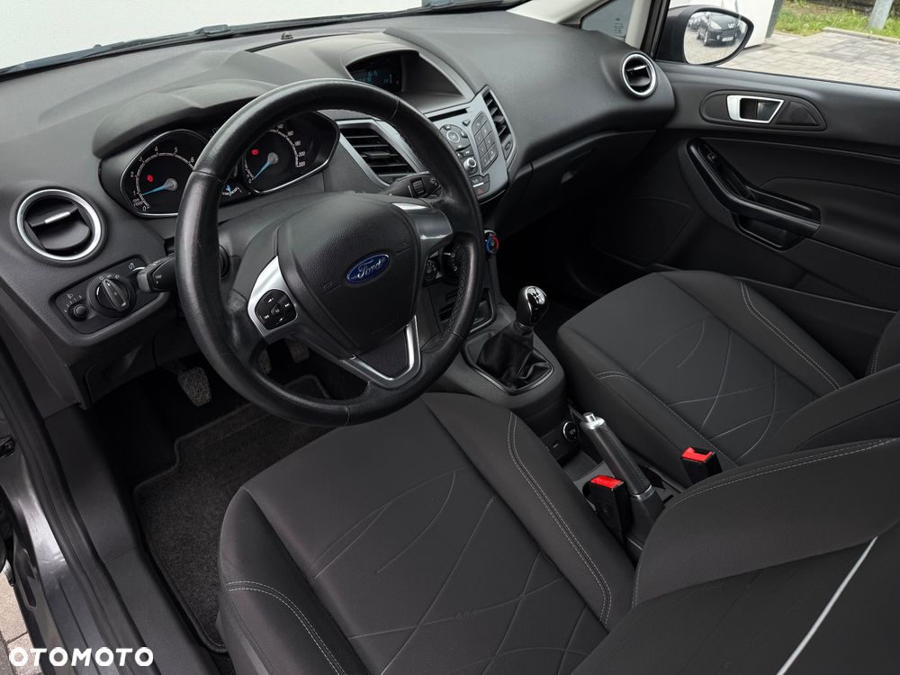 Ford Fiesta 1.25 Trend - 13
