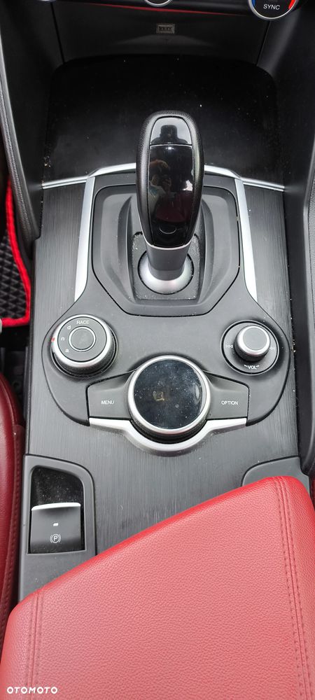 Alfa Romeo Giulia - 20