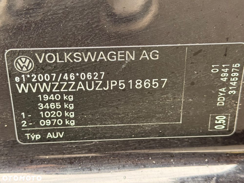 Volkswagen Golf - 14