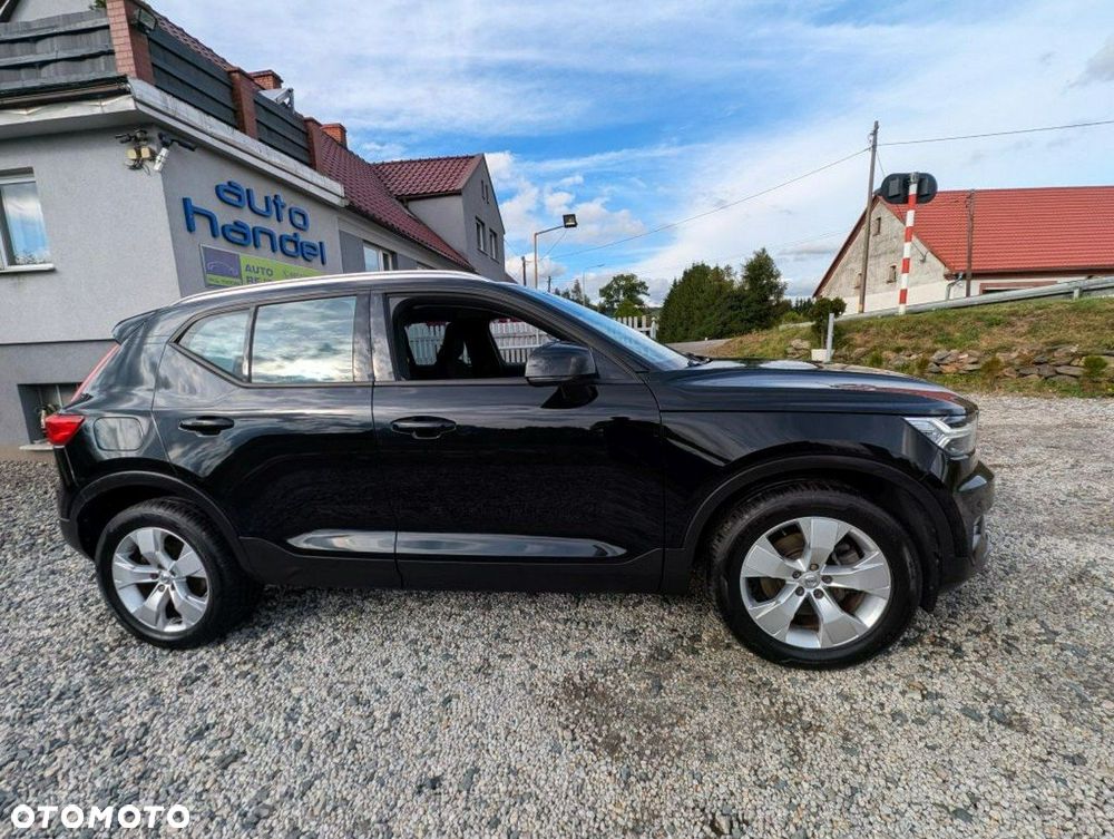 Volvo XC 40 - 3