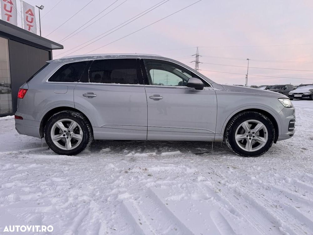 Audi Q7 - 11