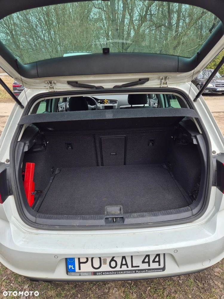 Volkswagen Golf 1.4 TSI BMT Comfortline DSG - 9