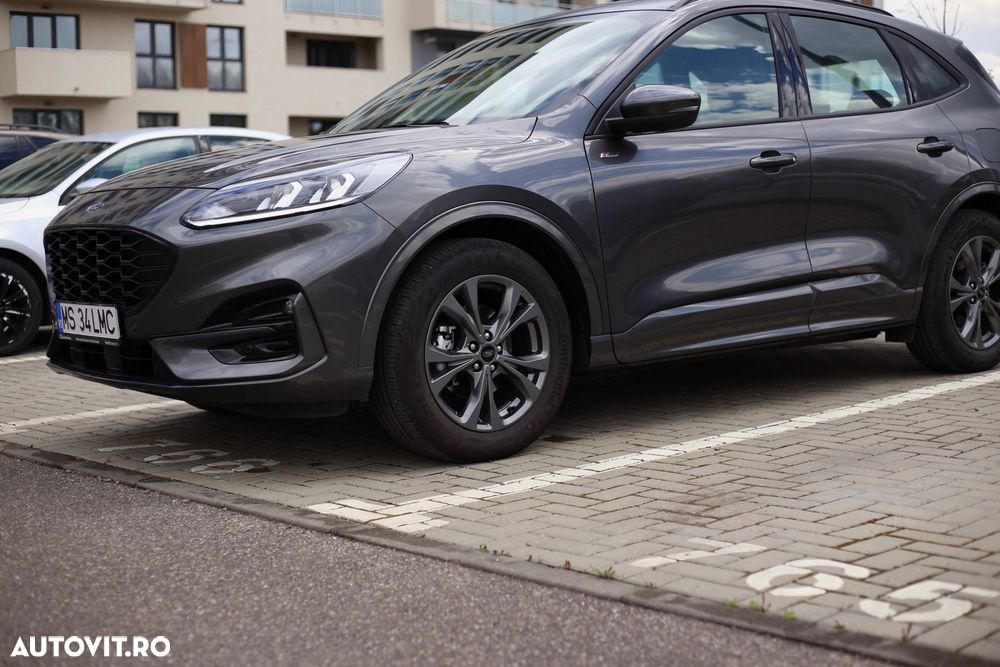 Ford Kuga 2.5 Duratec FHEV FWD ST Line - 15