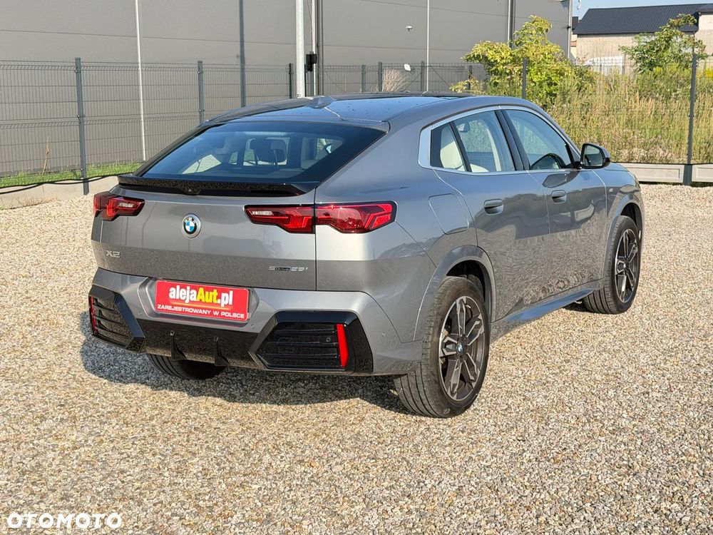 BMW X2 sDrive20i Advantage Plus - 4