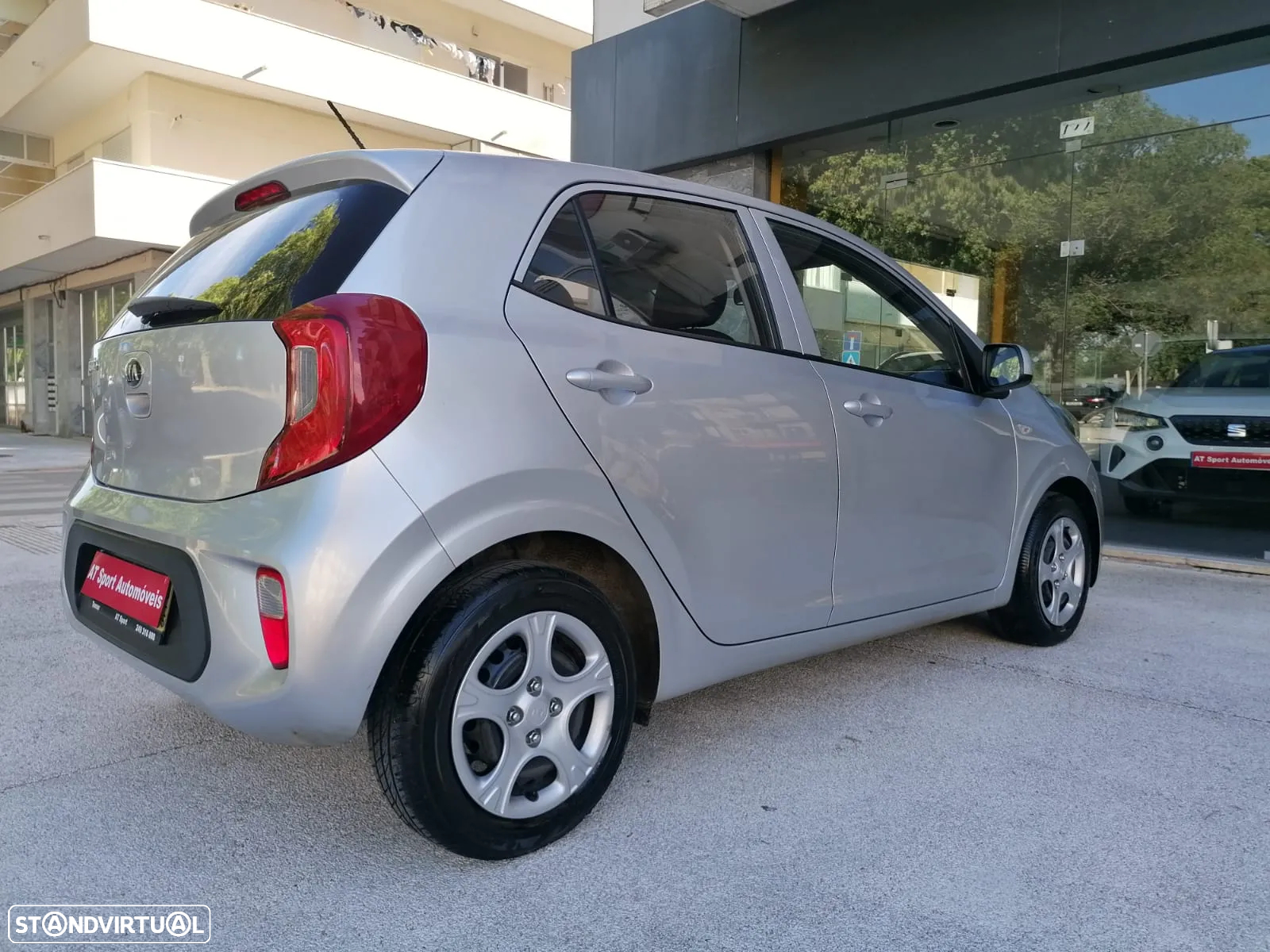 Kia Picanto 1.0 CVVT LX - 24