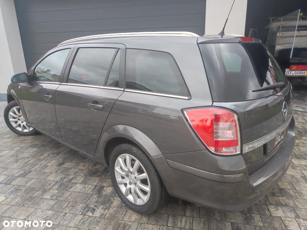 Opel Astra 1.6 Edition - 23