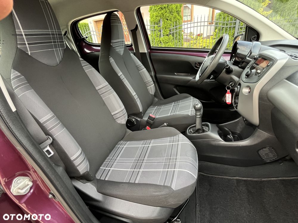 Peugeot 108 - 12