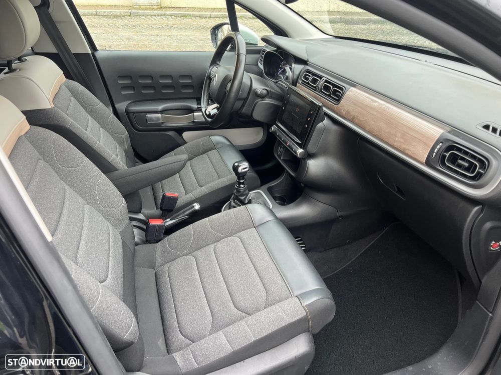 Citroën C3 1.2 PureTech Shine Pack - 17