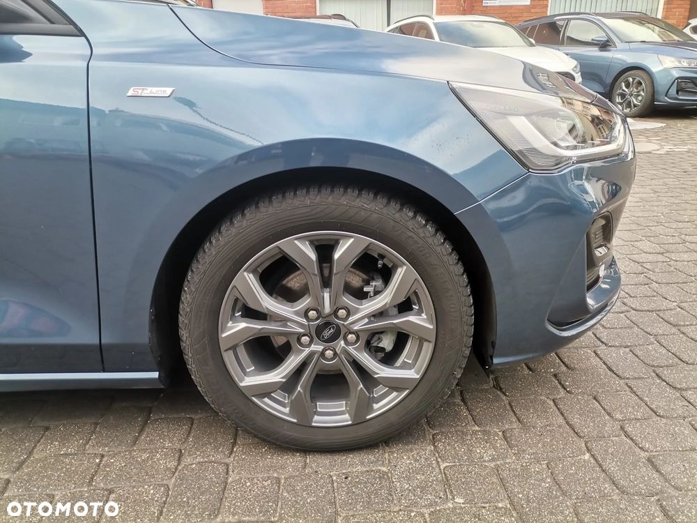 Ford Focus 1.0 EcoBoost ST-Line X - 10