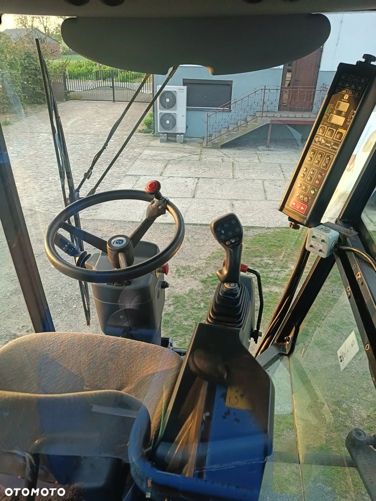 Braud Braud New Holland VL530 - 6