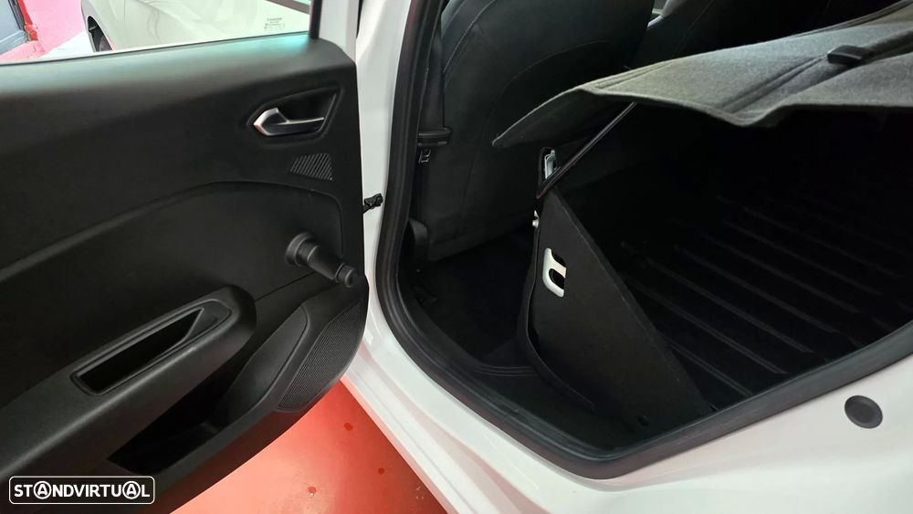 Renault clio van 1.5 blue dci air nav - 42