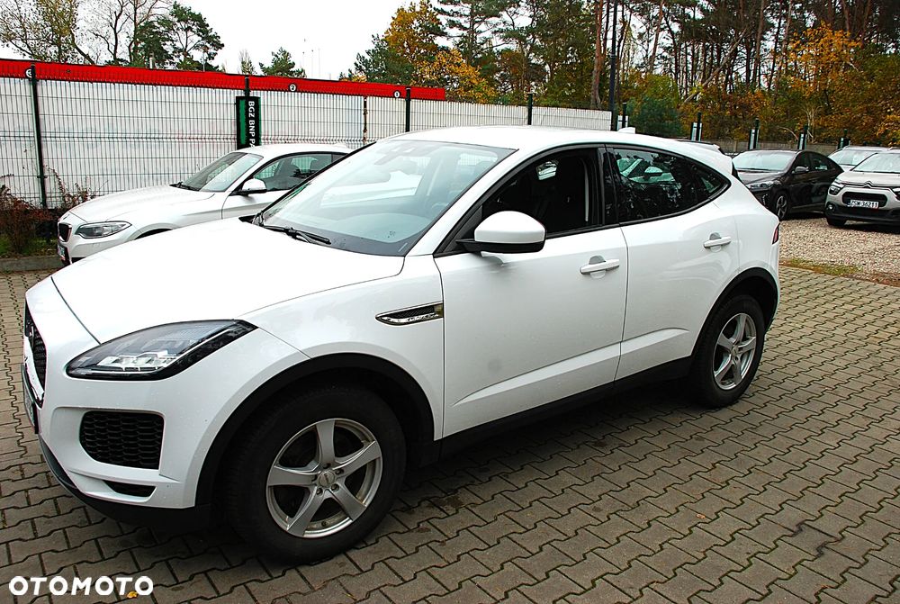 Jaguar E-Pace 2.0 i4D FWD R-Dynamic S - 24