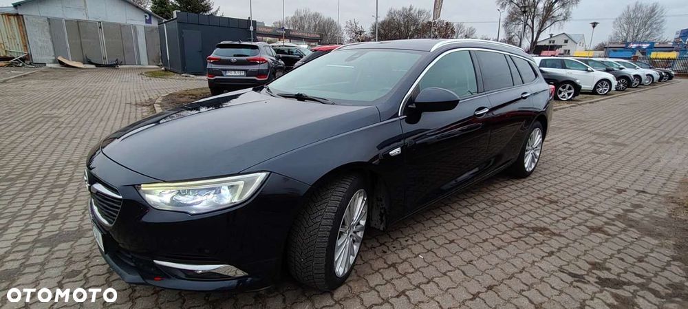 Opel Insignia - 1