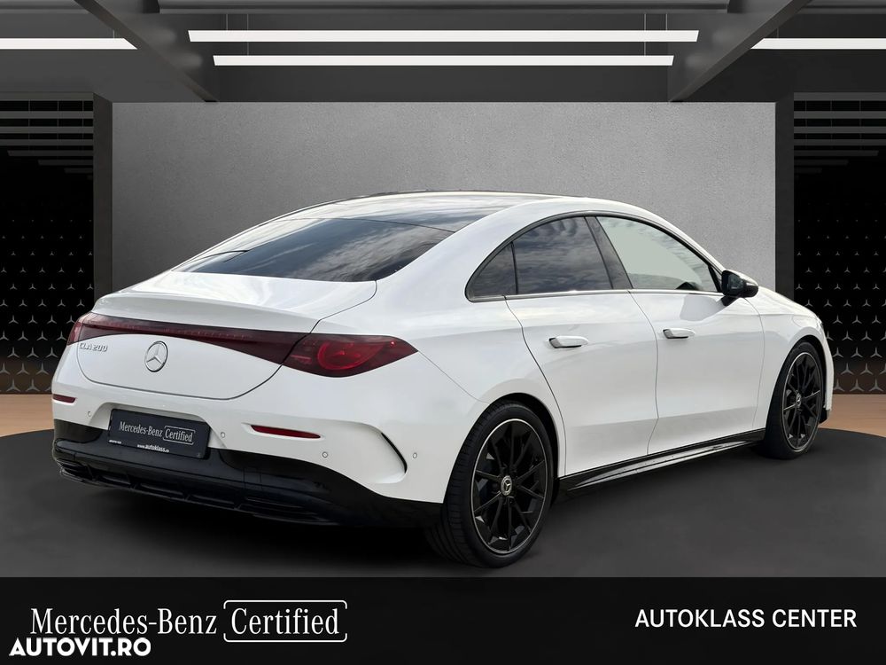 Mercedes-Benz CLA 200 MHEV Coupe - 8