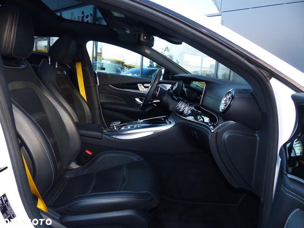 Mercedes-Benz AMG GT 43 - 9