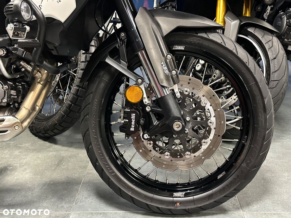 Benelli TRK 502X - 8