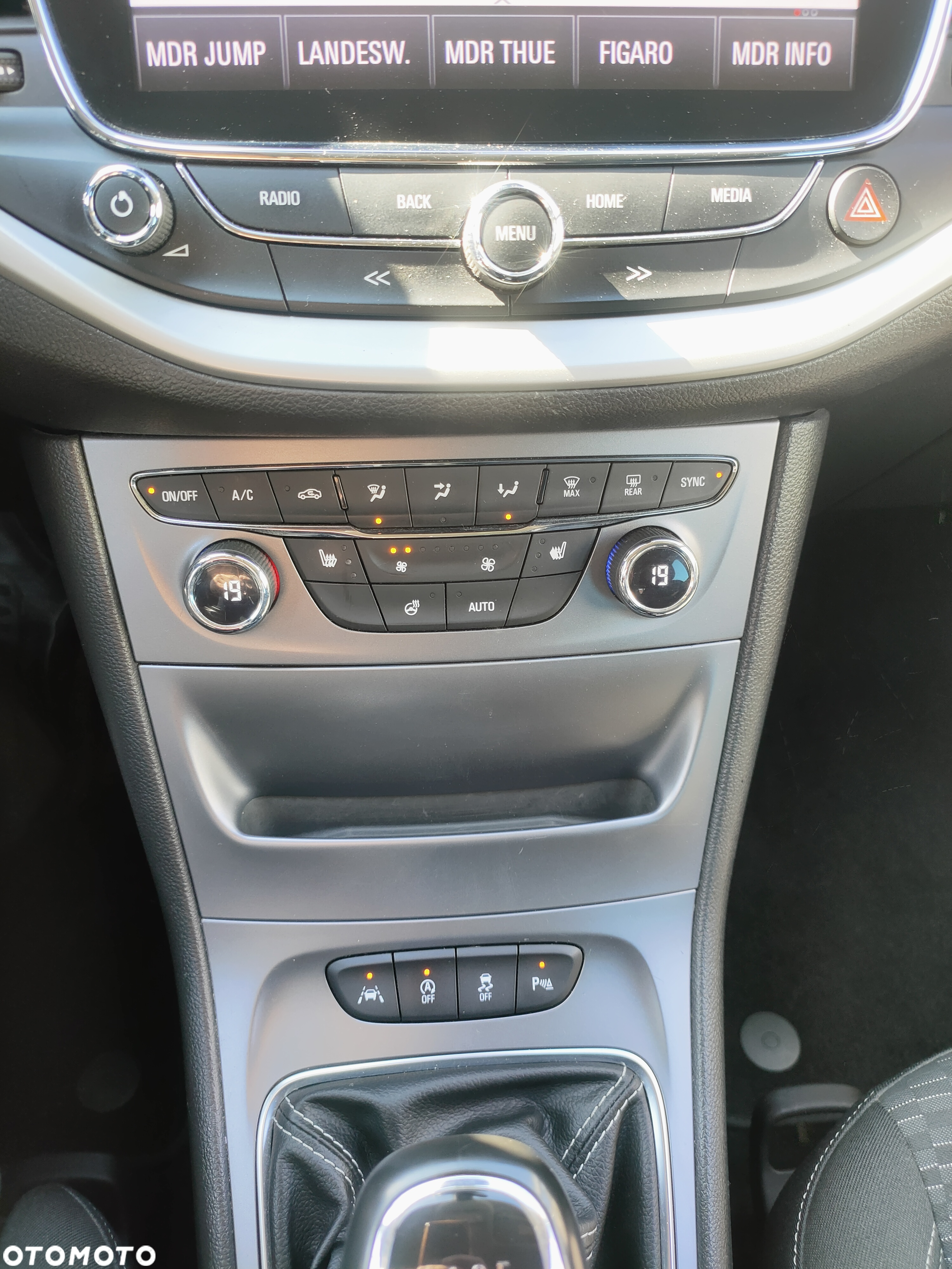Opel Astra 1.6 CDTI Sports Tourer Active - 36
