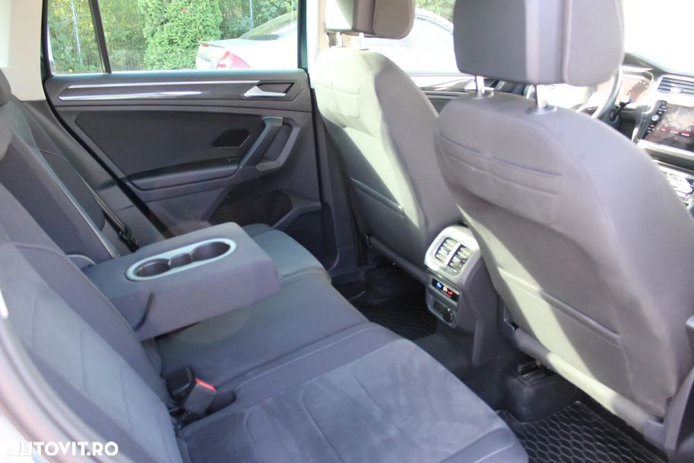 Volkswagen Tiguan 2.0 TDI SCR DSG 4Motion Elegance - 25