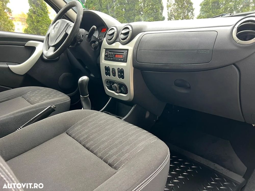 Dacia Sandero 1.2 16V - 5