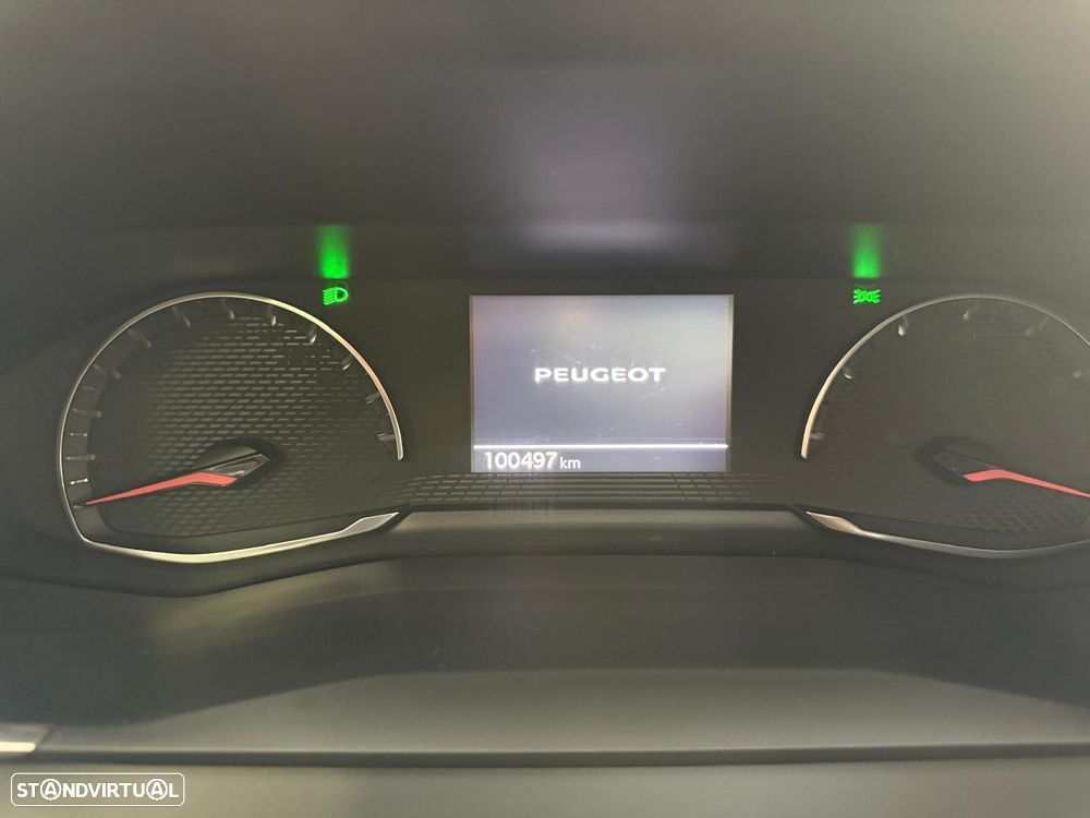 Peugeot 208 1.2 PureTech Active - 9