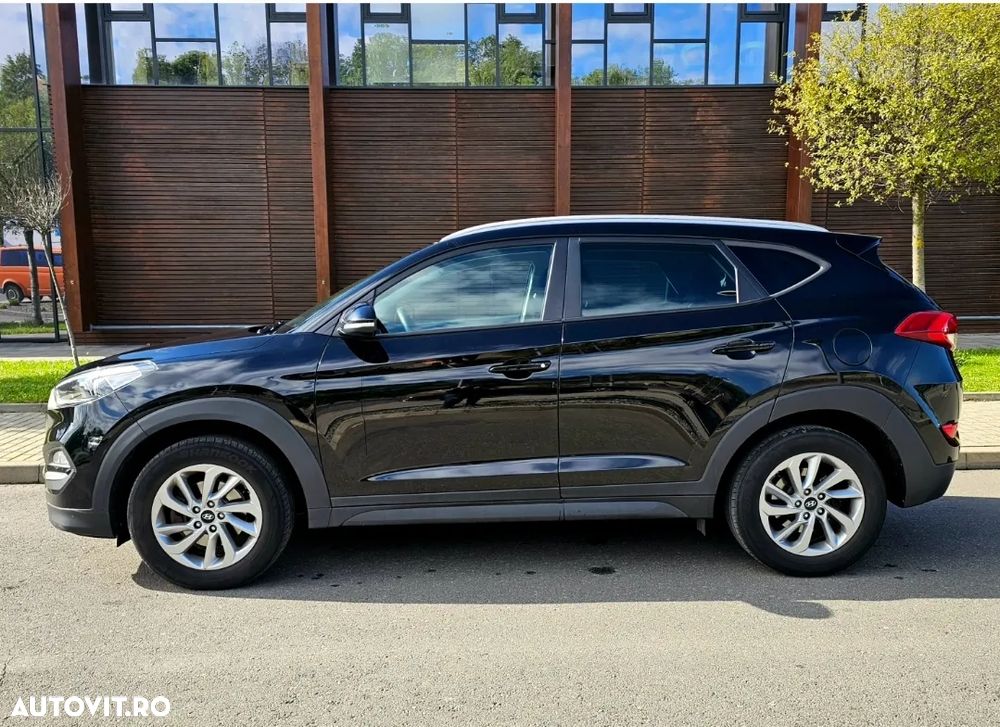 Hyundai Tucson 2.0 CRDI 4WD Advantage - 5