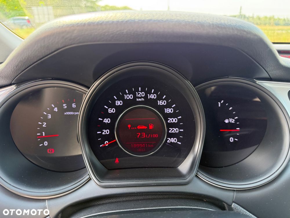 Kia Ceed - 16