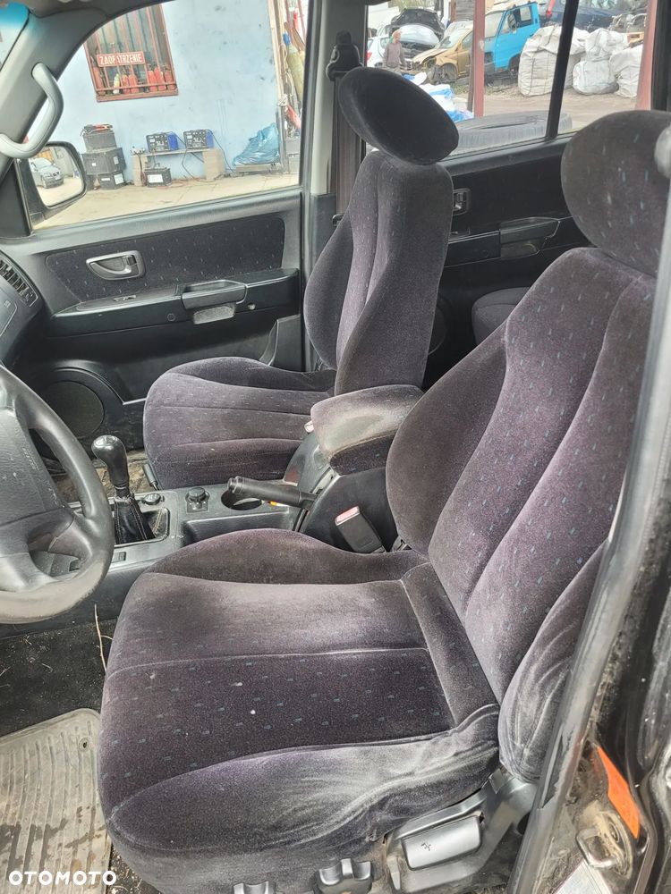 hyundai terracan fotel kanapa deska kokpit podsufitka boczek podłokietnik licznik panel szyb - 2