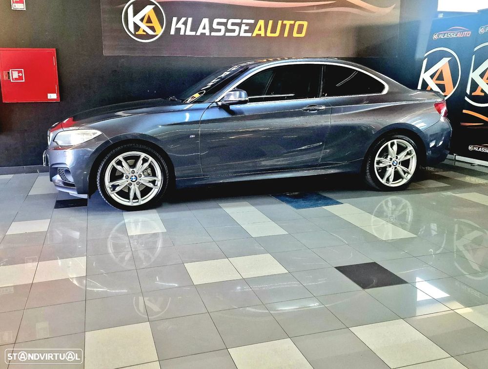 BMW 220 d Coupe Line Sport - 2