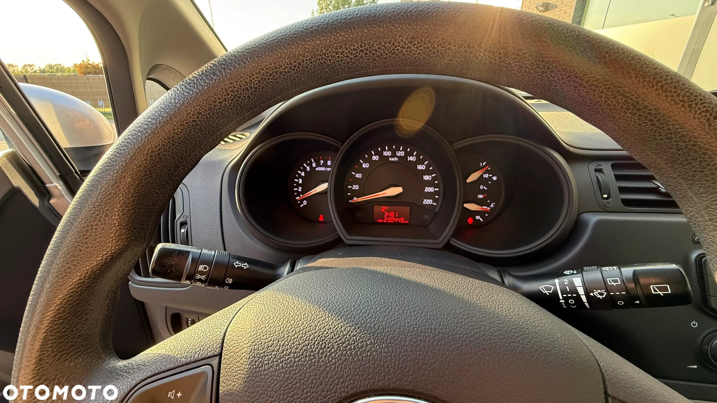 Kia Rio - 17