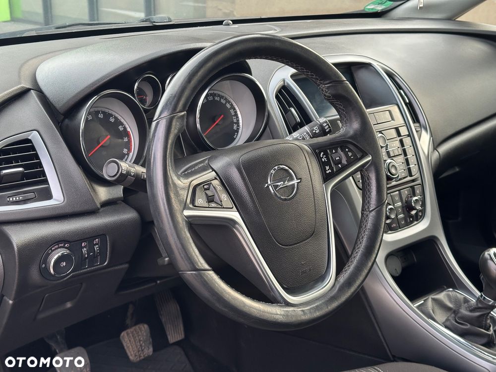 Opel Astra 1.4 Turbo - 22