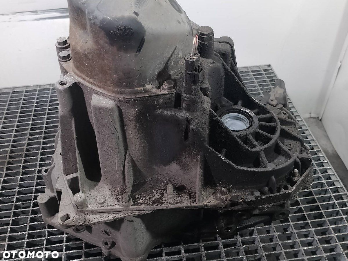 SKRZYNIA BIEGÓW MANUALNA NISSAN NOTE ( 05-12 ) JH3103 1.4 16V - 7