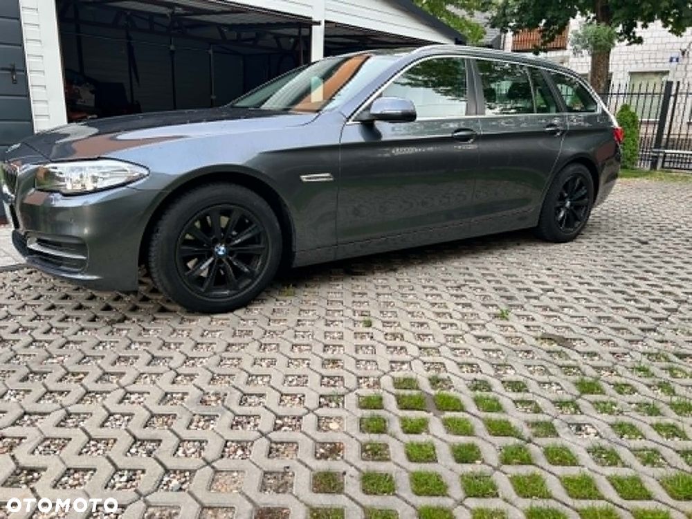 BMW Seria 5 2015 photo 4