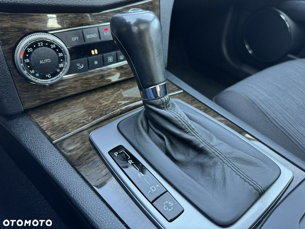 Mercedes-Benz Klasa C - 17